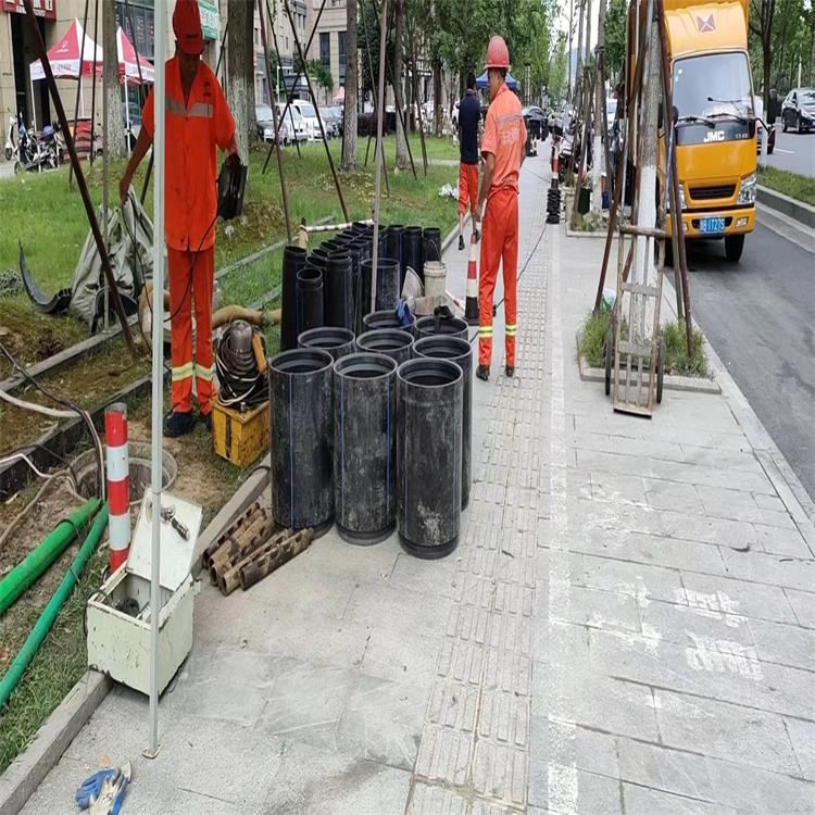 牙叉镇管道短管置换修复